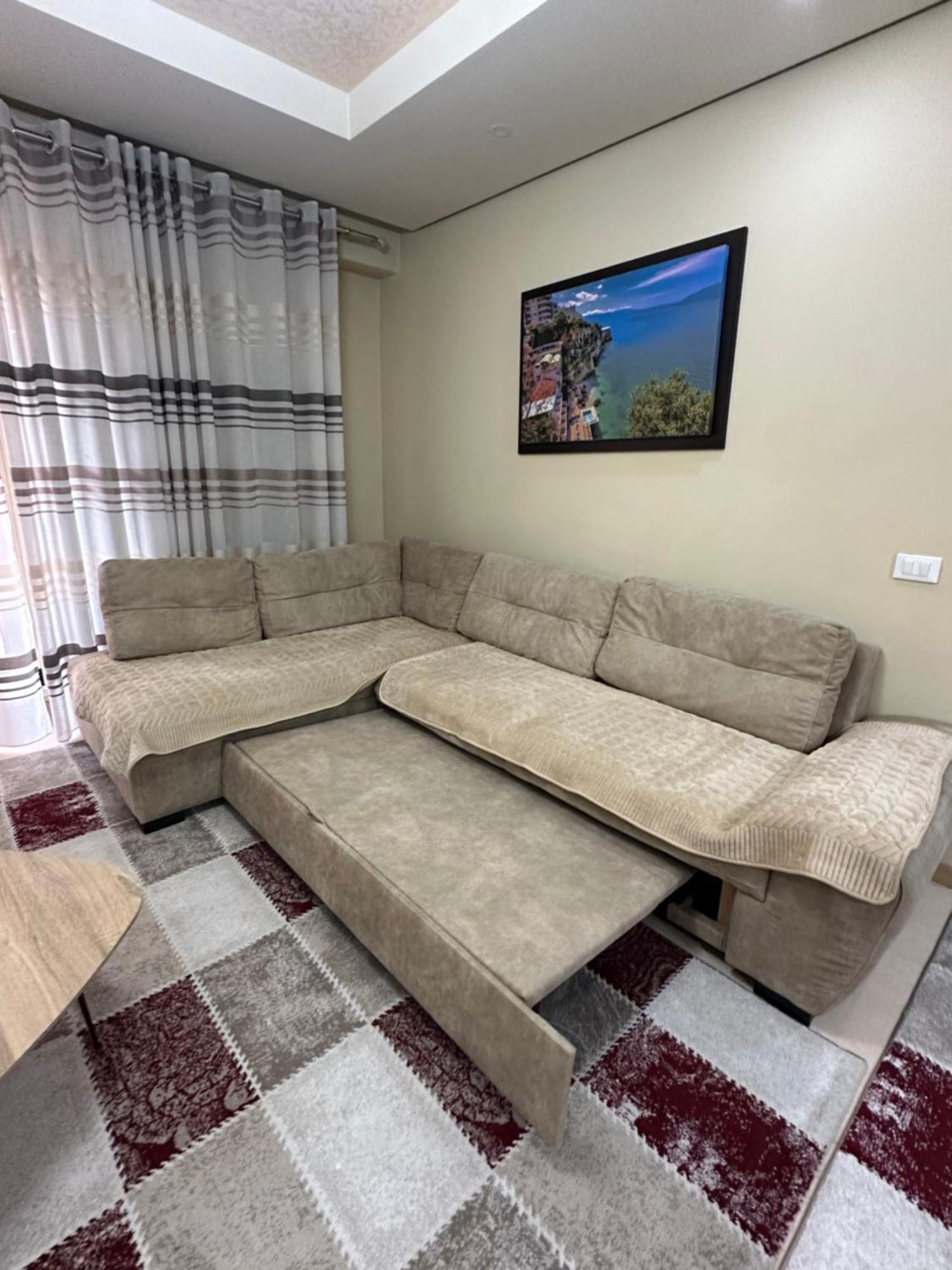 Kevin'S Apartment Delijorgj Тирана Екстер'єр фото